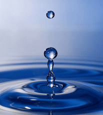 Waterdroplet By Michael Melgar via Wikimedia Commons